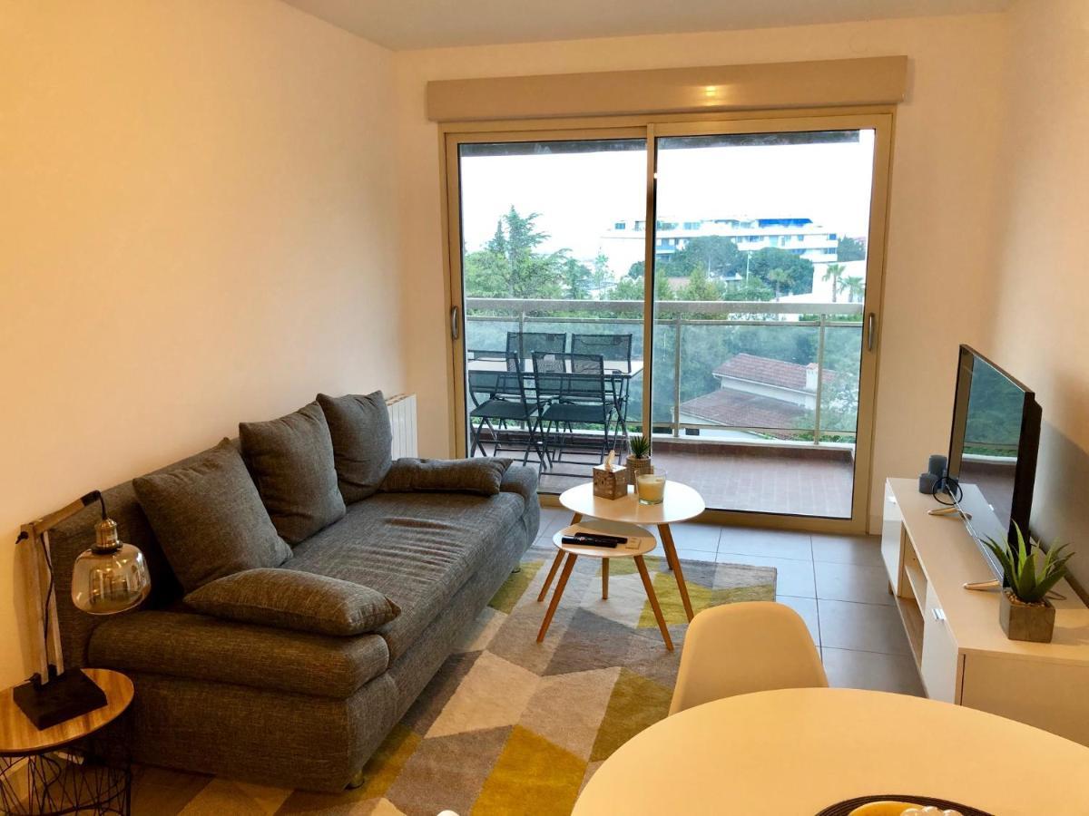 Appartement Neuf, Piscine, Terrasse, Vue Mer. คานส์ ภายนอก รูปภาพ